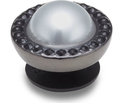 Pearl With Black Gem Base